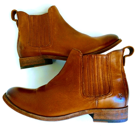 frye pippa chelsea boot